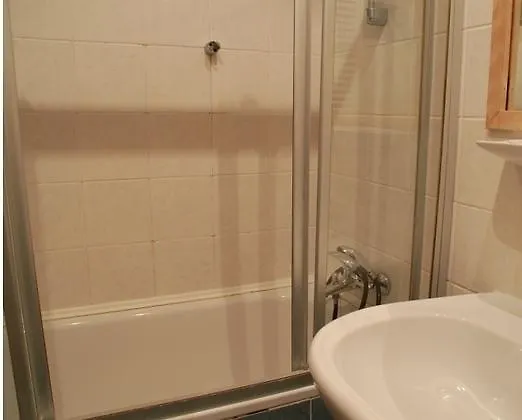 Rezidence Vitkova Aparthotel Prague 3*,